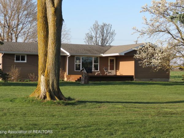 9105 W Juddville Road, Elsie, MI 48831