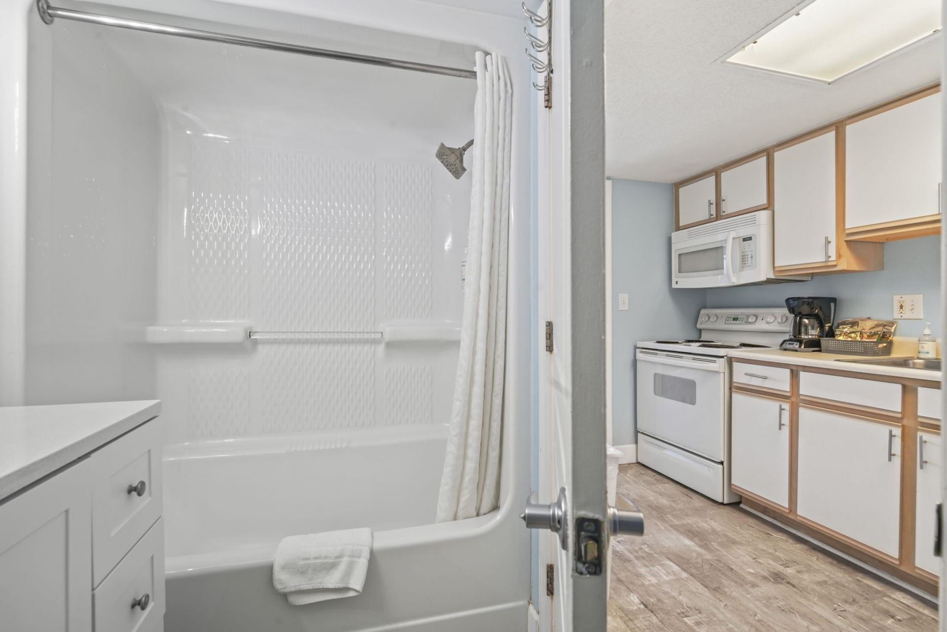 2701 S Ocean Blvd.  Photo 13