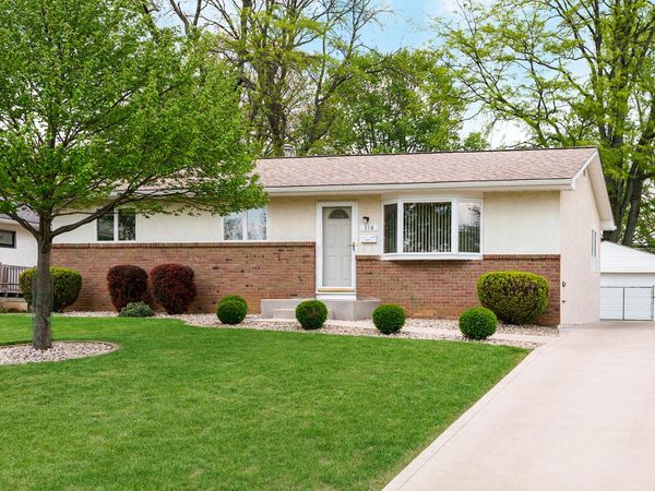 318 E Stanton Avenue, Columbus, OH 43214