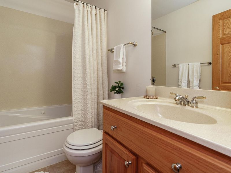 318 E Stanton Avenue, Columbus, OH 43214 Photo 16