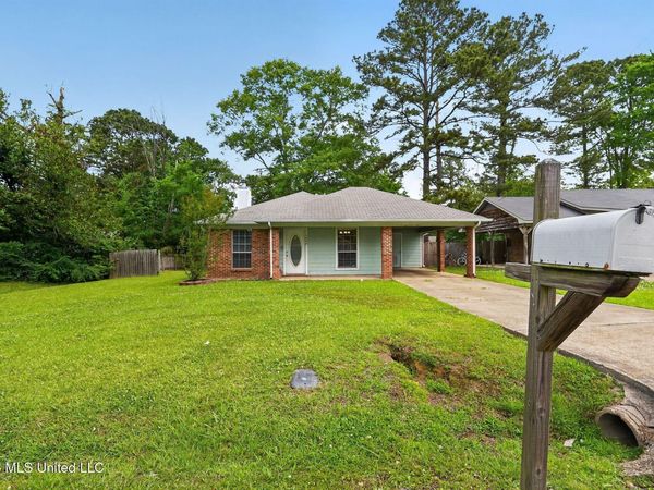1444 Cherrie Avenue, Jackson, MS 39212