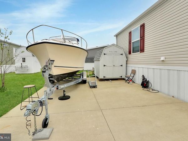 38362 SQUIRREL ROAD, OCEAN VIEW, DE 19970