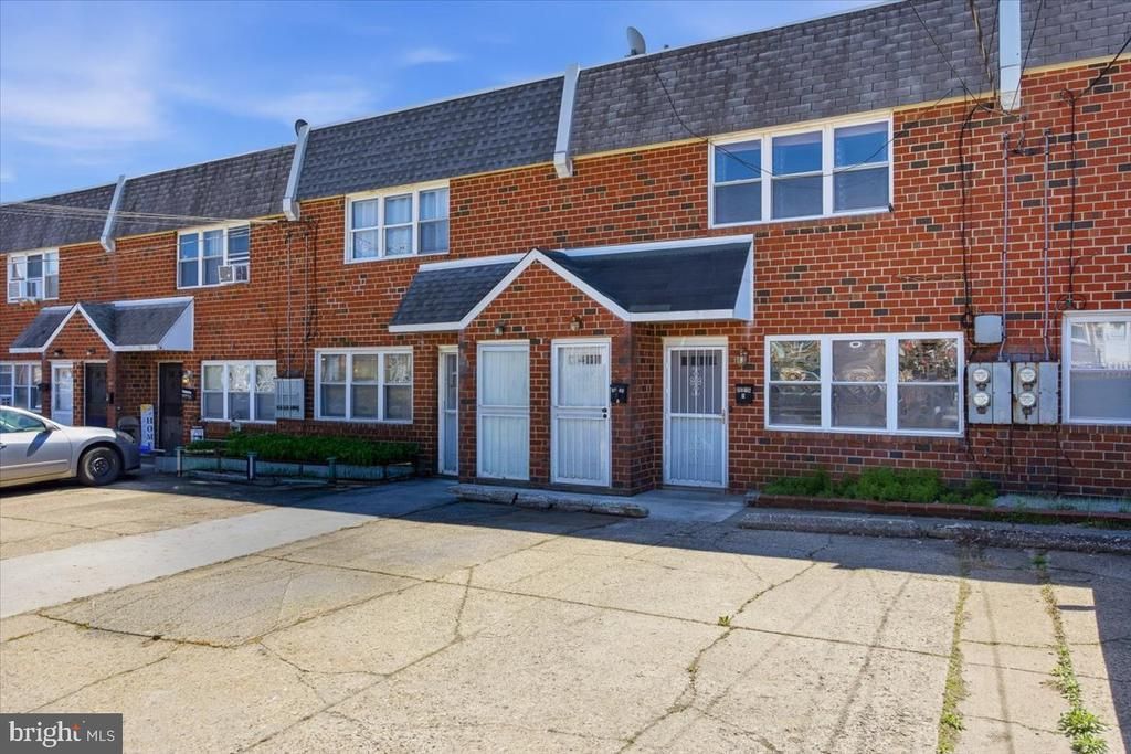 8019 Moro Street, Philadelphia, PA 19136 Main Photo