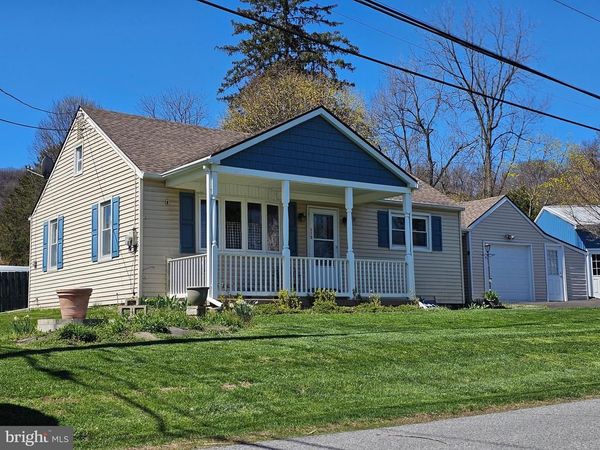 115 KIEFER STREET, EASTON, PA 18042