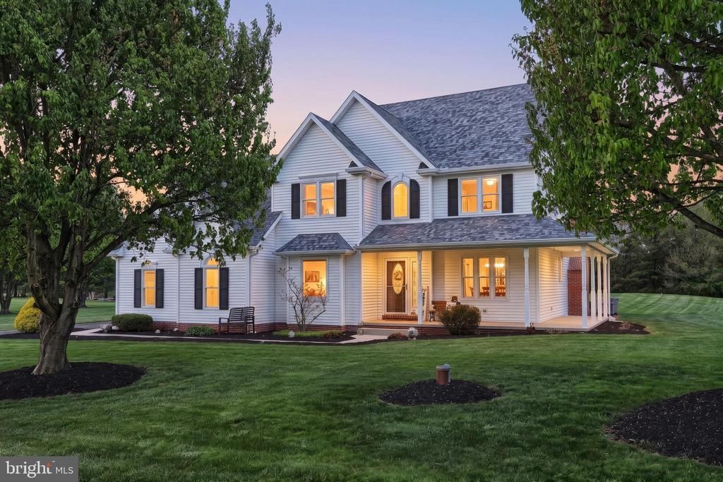 1066 Fox Run Terrace, Hanover, PA 17331 Main Photo