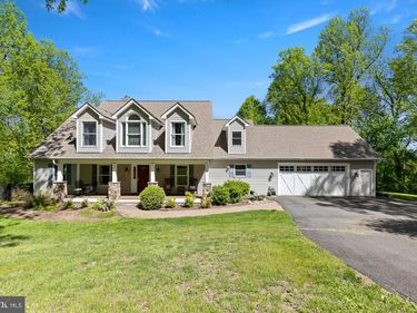 34930 VANCOFF LANE, ROUND HILL, VA 20141