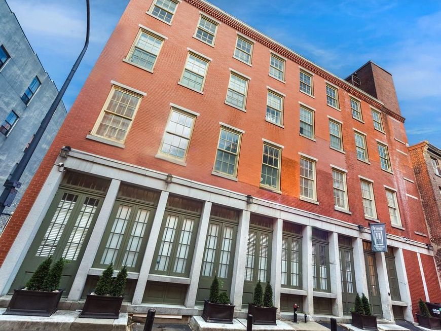 6-10 S Strawberry Street, Unit 13, Philadelphia, PA 19106 Main Photo