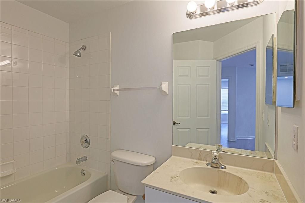 3629 Pine Oak Cir, Unit 102, Fort Myers, FL 33916 Photo