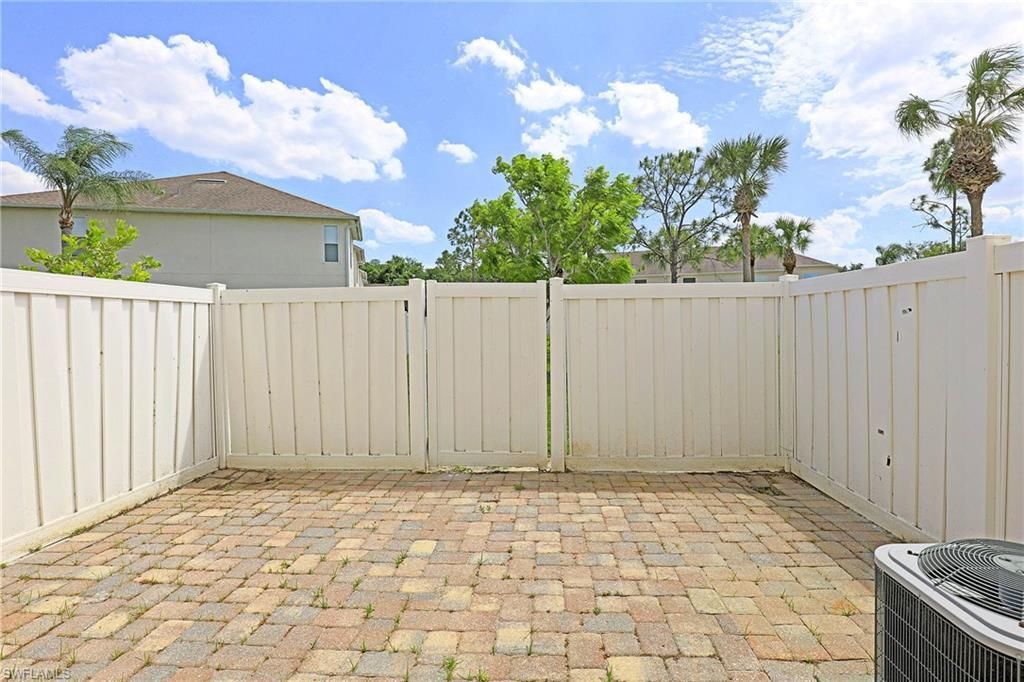 3629 Pine Oak Cir, Unit 102, Fort Myers, FL 33916 Photo