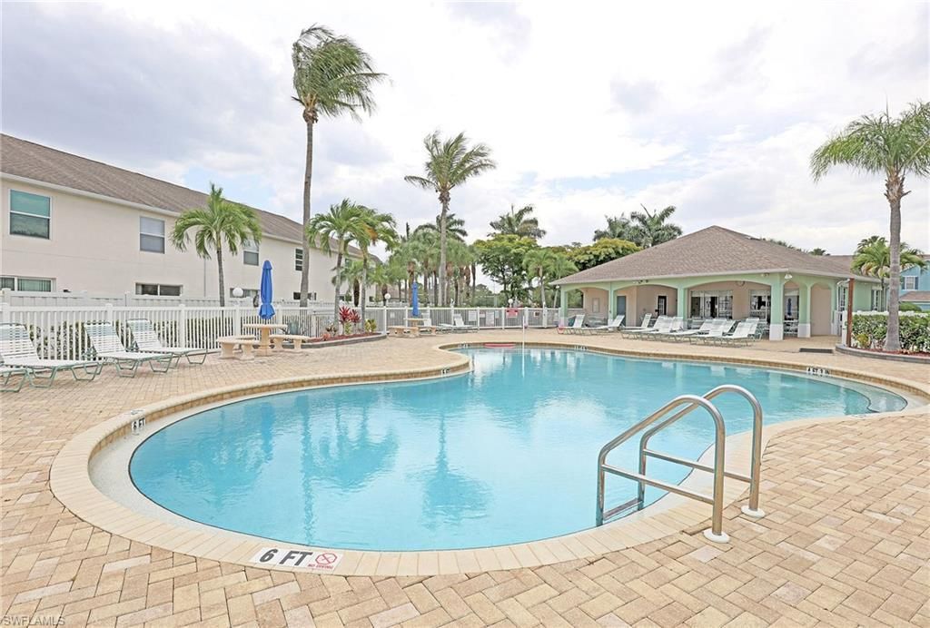 3629 Pine Oak Cir, Unit 102, Fort Myers, FL 33916 Photo