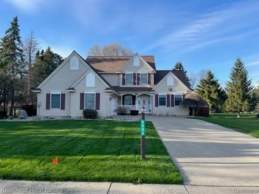 6556 McCarty Road, Saginaw Twp, MI 48603