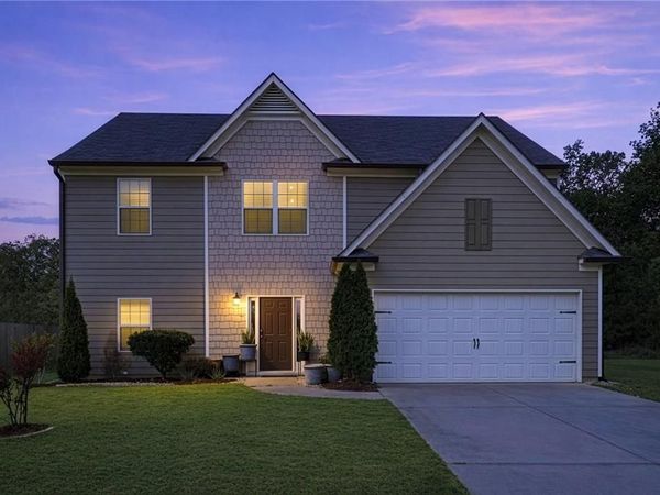 17 Bartlett Drive, Cartersville, GA 30120