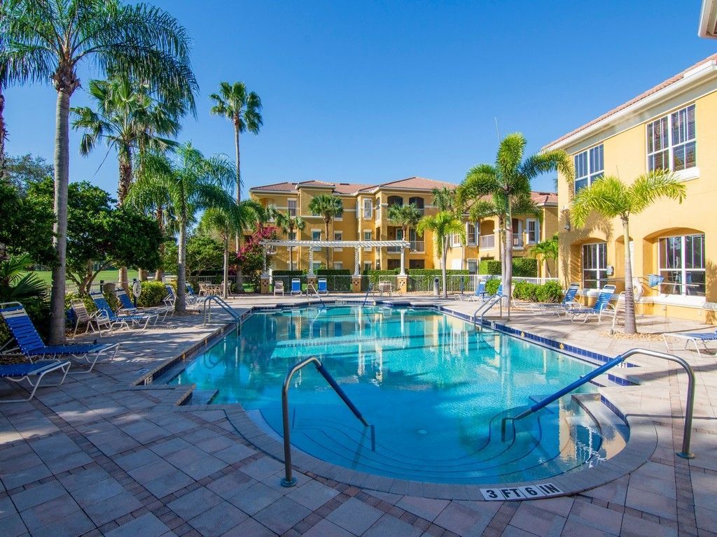 5035 Fairways Circle, Unit C305, Vero Beach, FL 32967 Photo