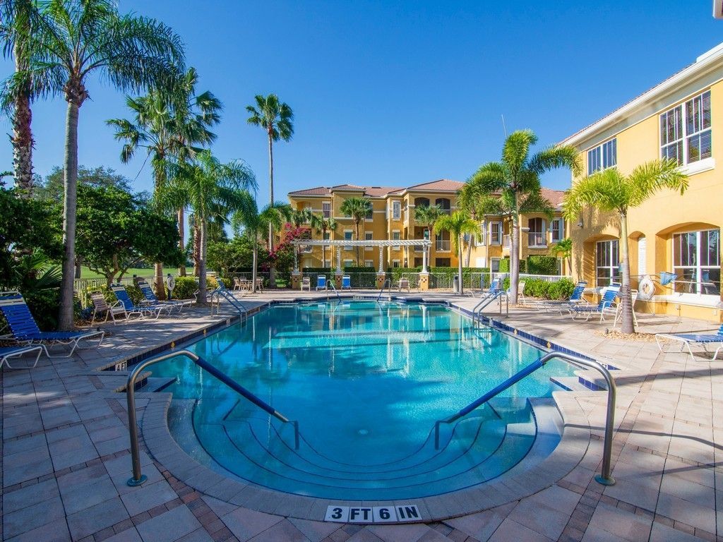 5035 Fairways Circle, Unit C305, Vero Beach, FL 32967 Photo