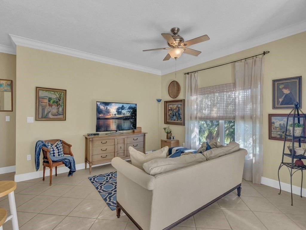 5035 Fairways Circle, Unit C305, Vero Beach, FL 32967 Photo