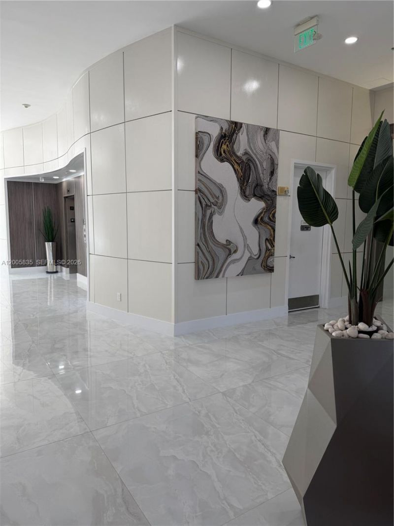 18800 NE 29th Ave , Unit 419, Aventura, FL 33180 Photo
