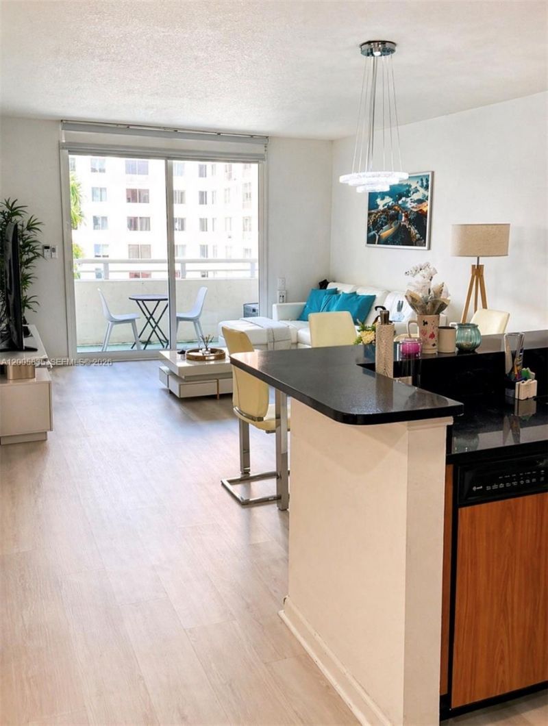 18800 NE 29th Ave , Unit 419, Aventura, FL 33180 Photo