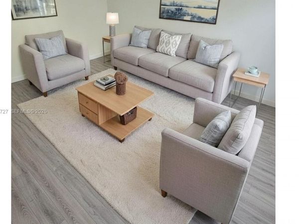 6961 W 14th Ct , Unit 107, Hialeah, FL 33014