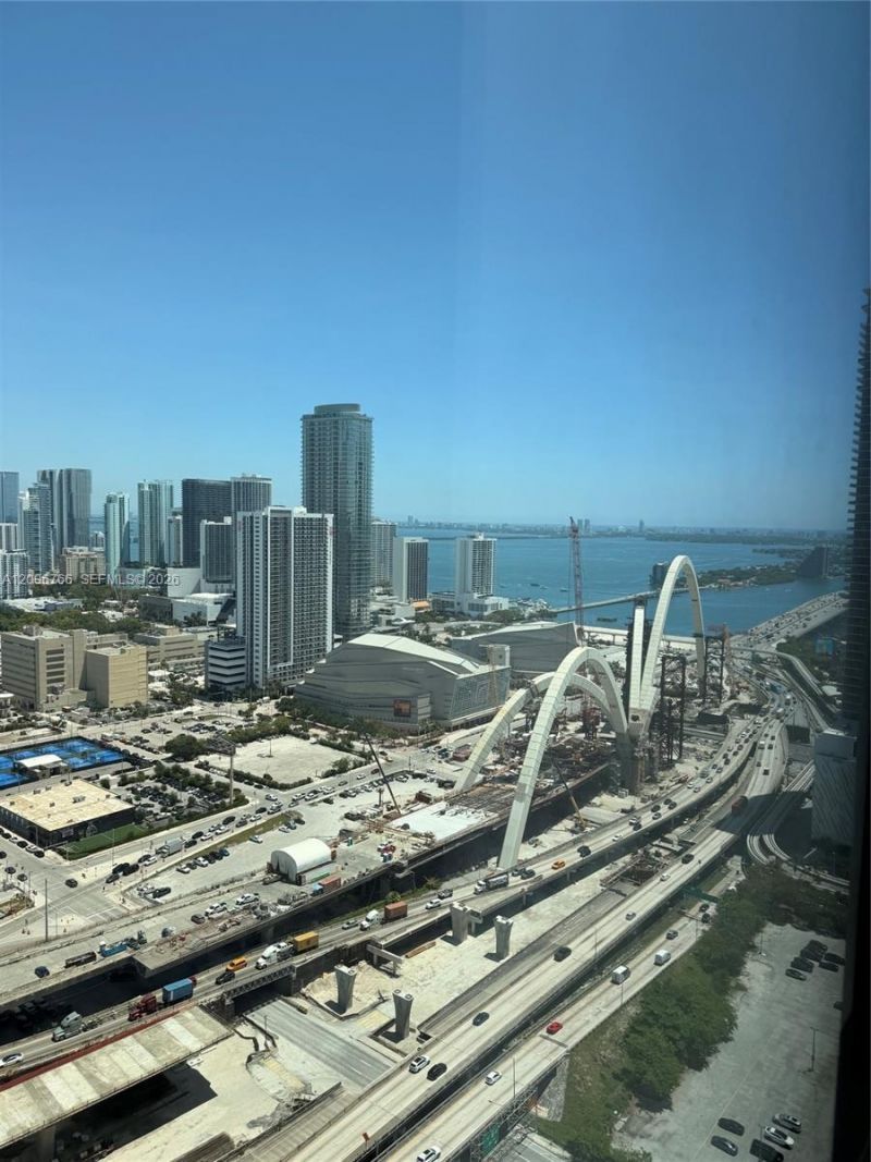 20 NE 11 Street, Unit 3703A, Miami, FL 33132 Photo