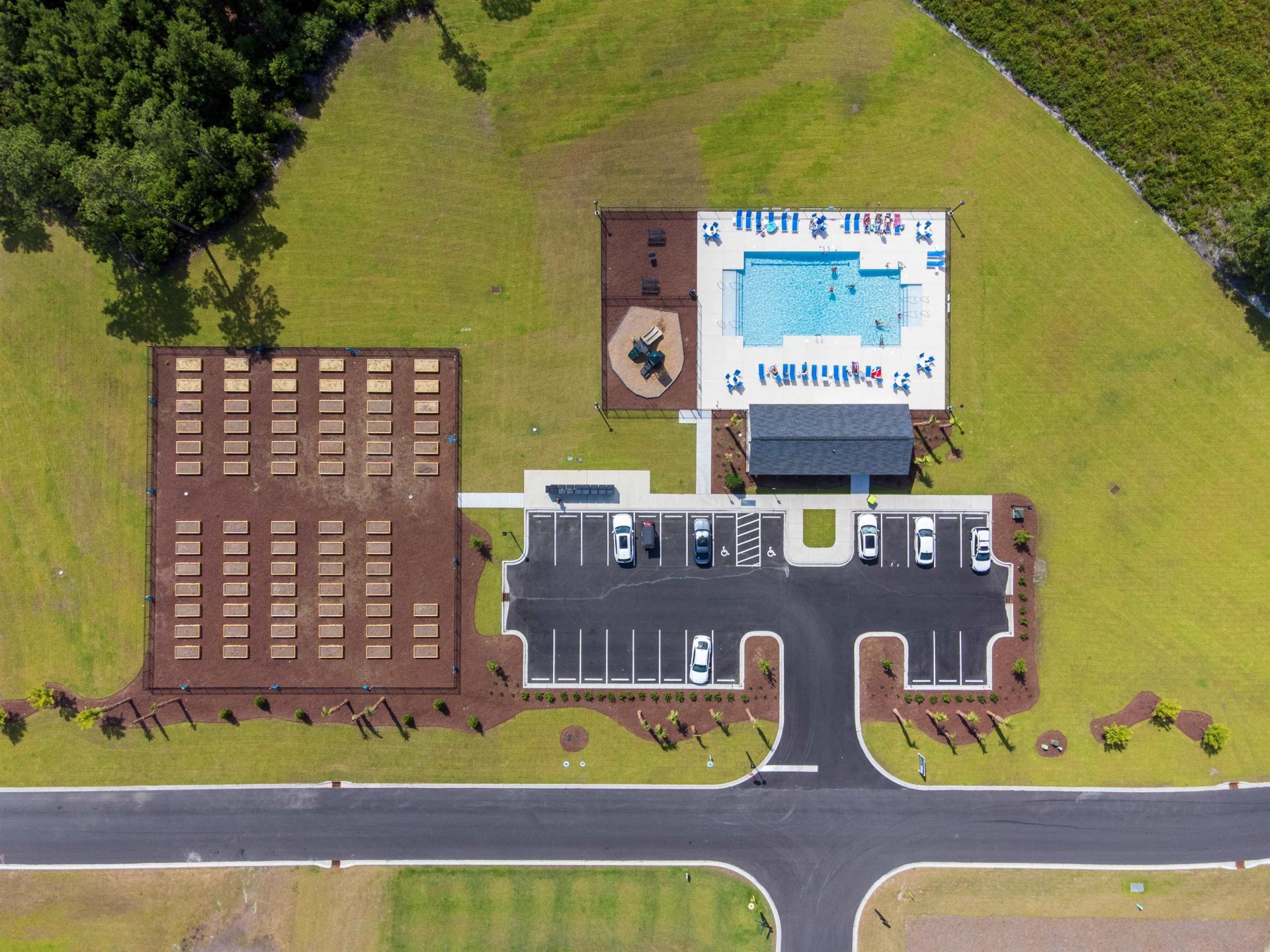 359 Kindred Spirit Dr Photo 32