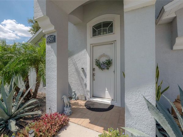 8507 TIARA PARK WAY, TAMPA, FL 33635