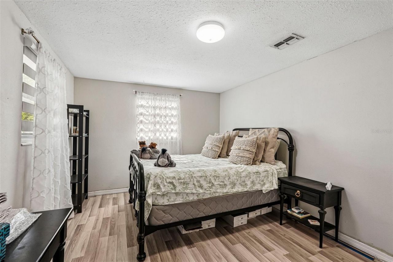 603 60th Avenue W, Bradenton, FL 34207 Photo