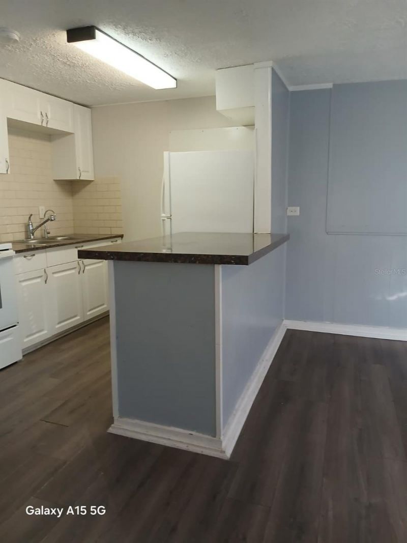 603 60th Avenue W, Bradenton, FL 34207 Photo