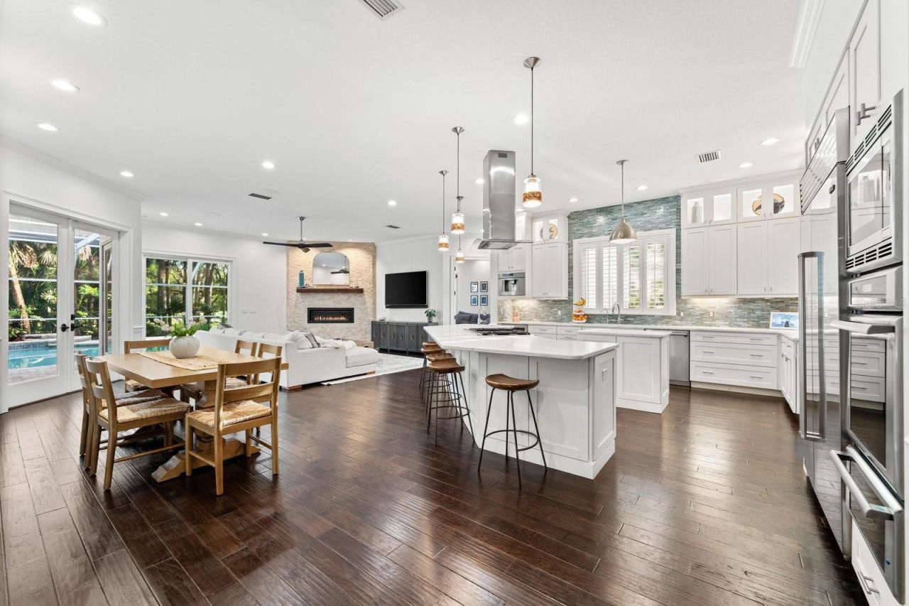 6413 Maclaurin Drive, Tampa, FL 33647 Photo