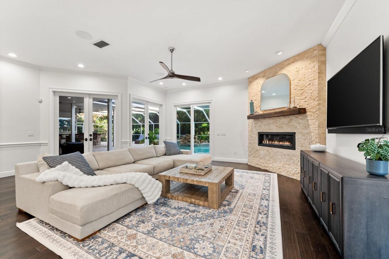 6413 Maclaurin Drive, Tampa, FL 33647 Photo