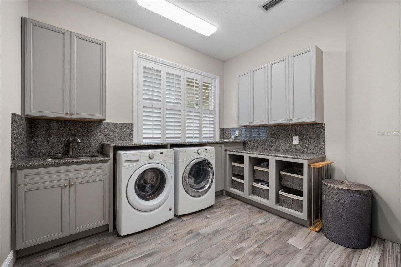 6413 Maclaurin Drive, Tampa, FL 33647 Photo