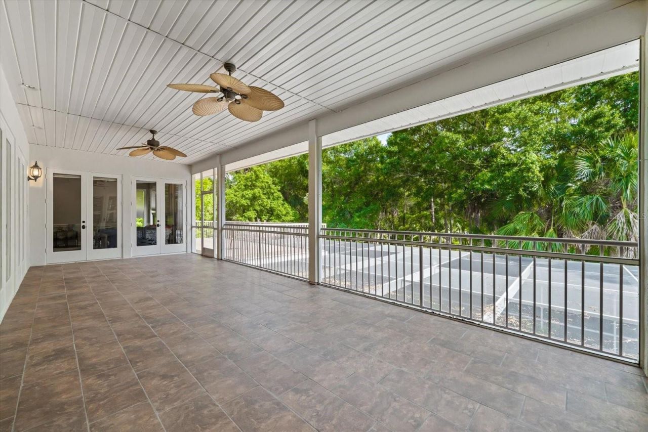 6413 Maclaurin Drive, Tampa, FL 33647 Photo