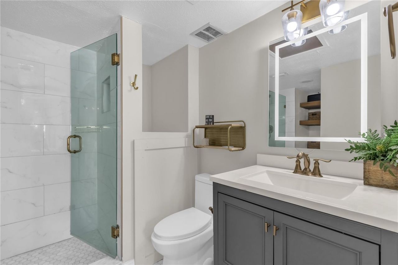 2916 Plaza Terrace Drive, Unit 2916, Orlando, FL 32803 Photo