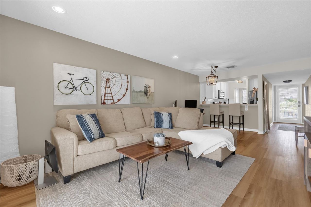 2916 Plaza Terrace Drive, Unit 2916, Orlando, FL 32803 Photo