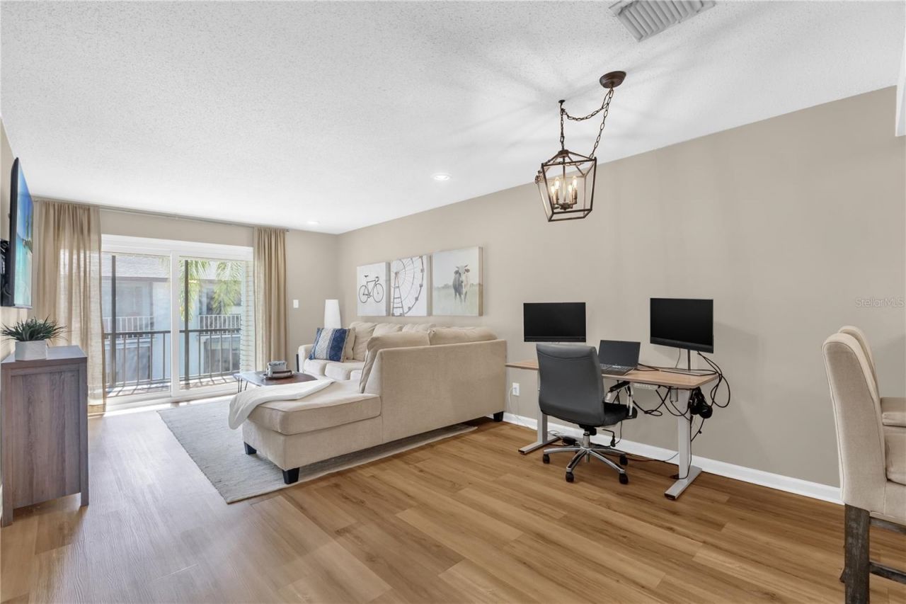 2916 Plaza Terrace Drive, Unit 2916, Orlando, FL 32803 Photo