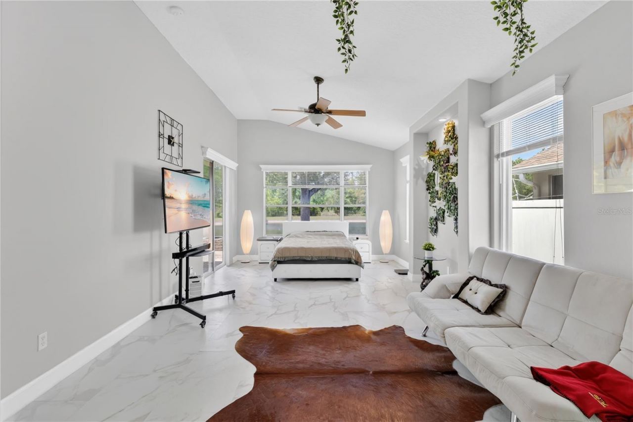 2056 Autumn View Drive, Orlando, FL 32825 Photo