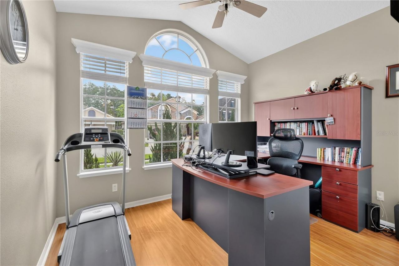 2056 Autumn View Drive, Orlando, FL 32825 Photo