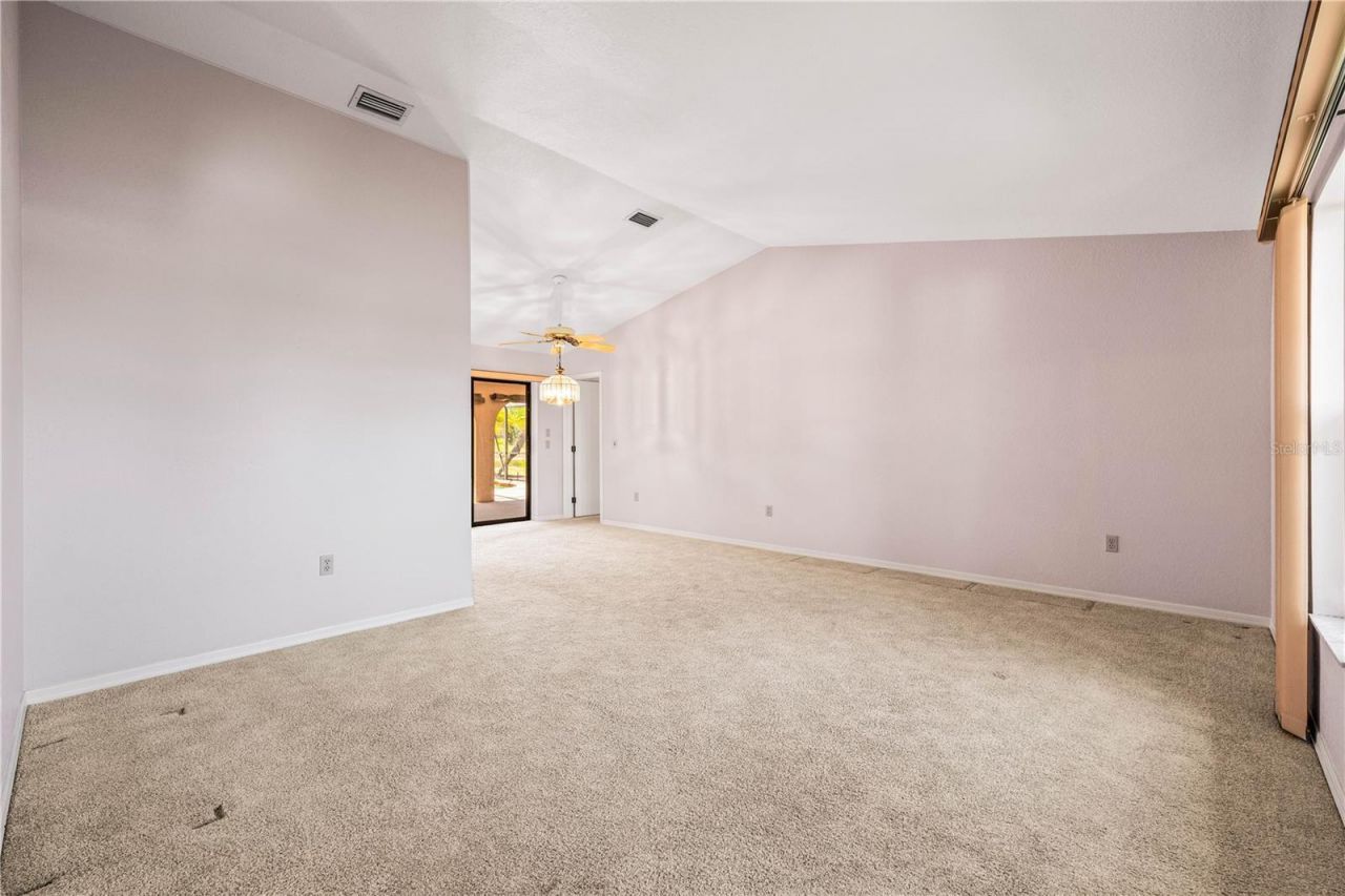 3247 Meadow Run Drive, Venice, FL 34293 Photo