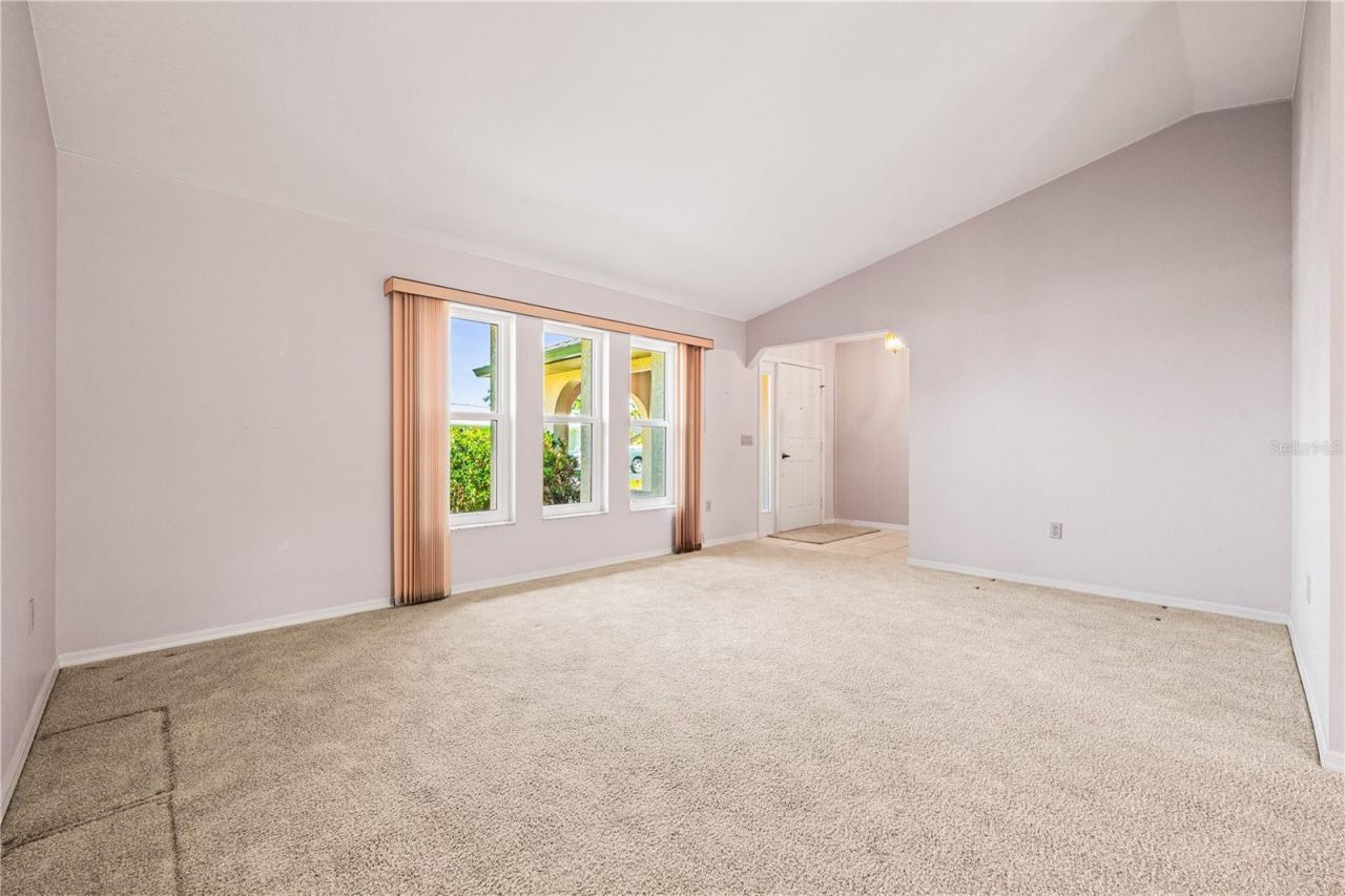 3247 Meadow Run Drive, Venice, FL 34293 Photo