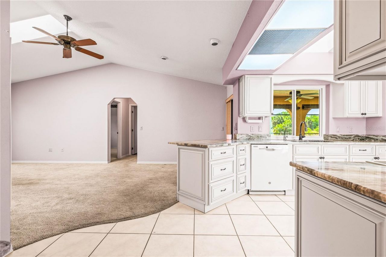 3247 Meadow Run Drive, Venice, FL 34293 Photo