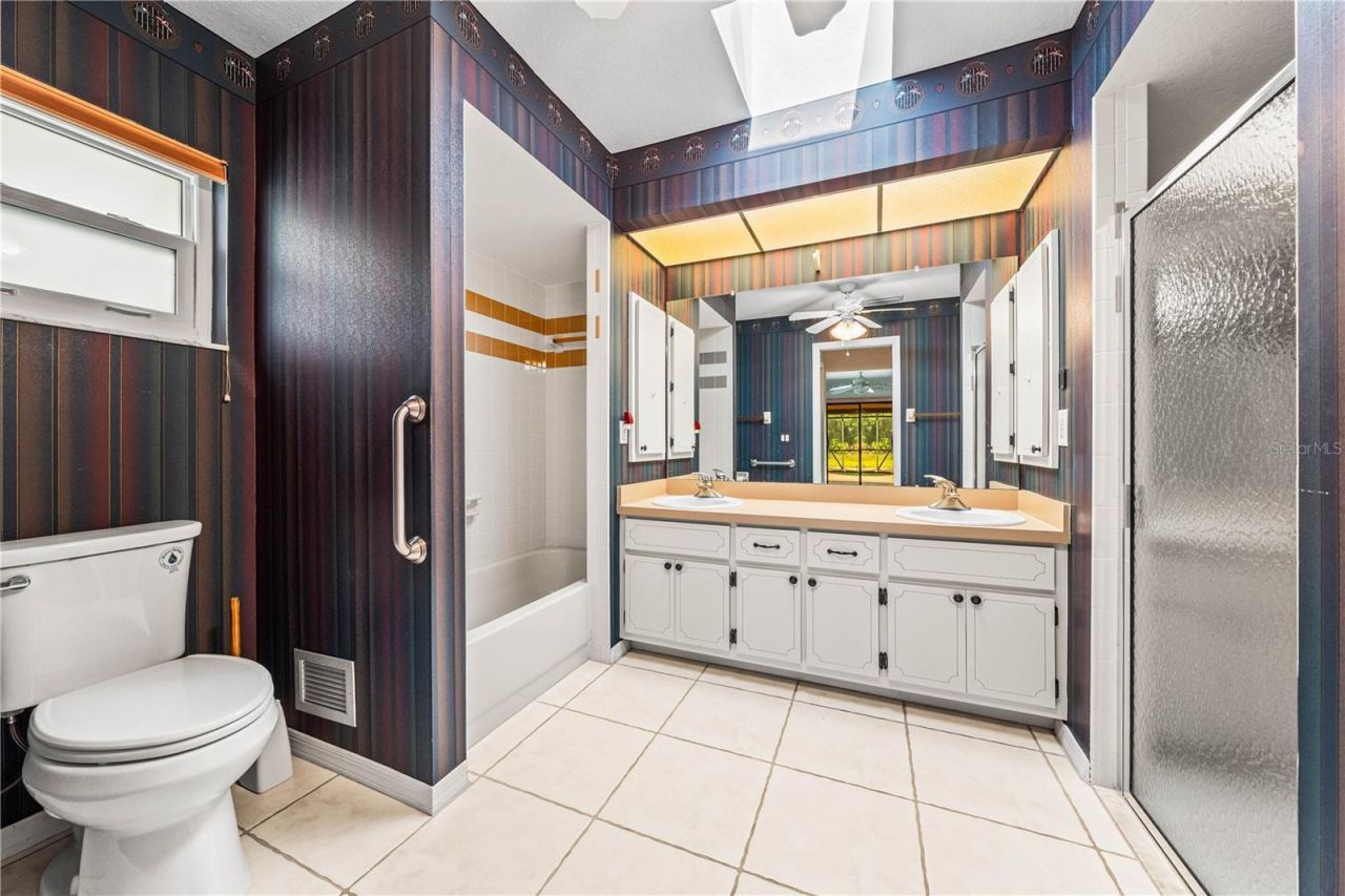 3247 Meadow Run Drive, Venice, FL 34293 Photo