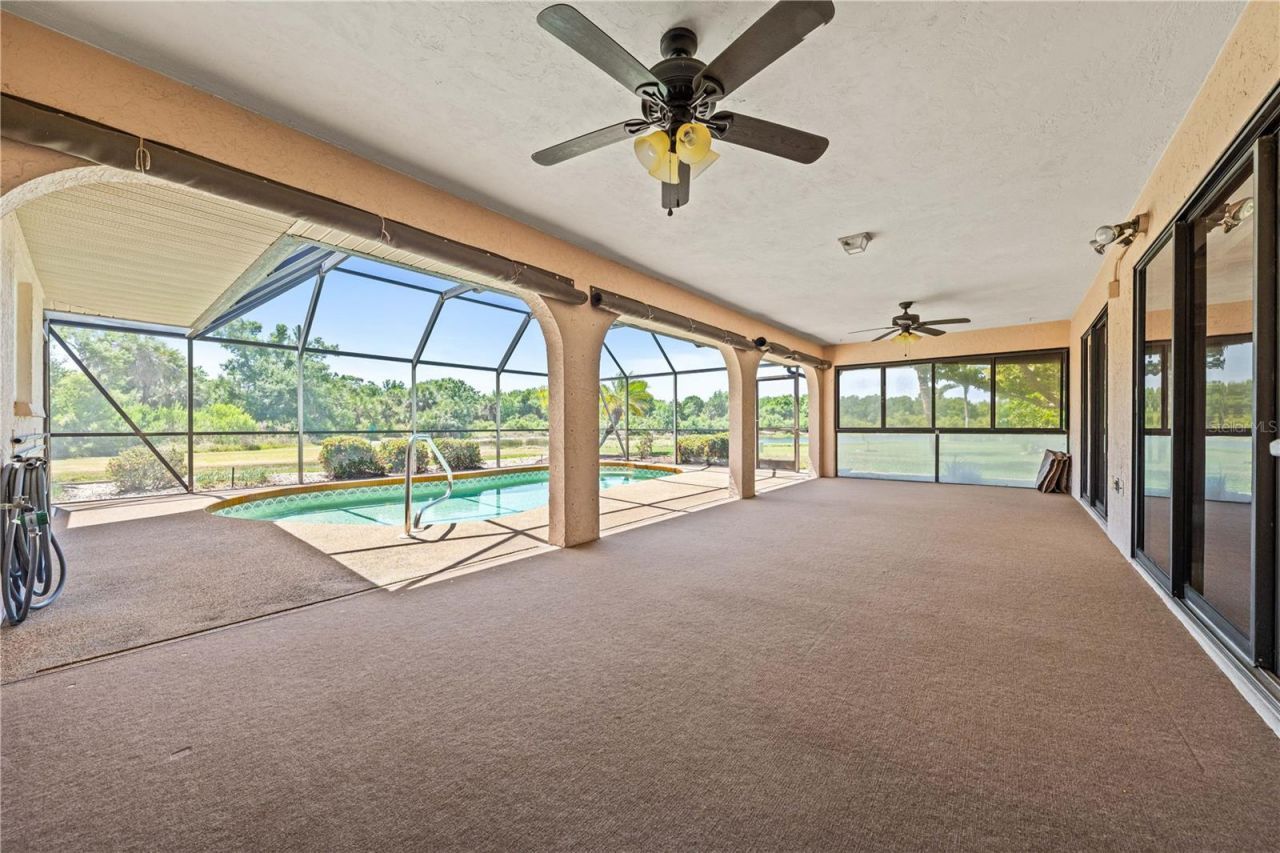 3247 Meadow Run Drive, Venice, FL 34293 Photo