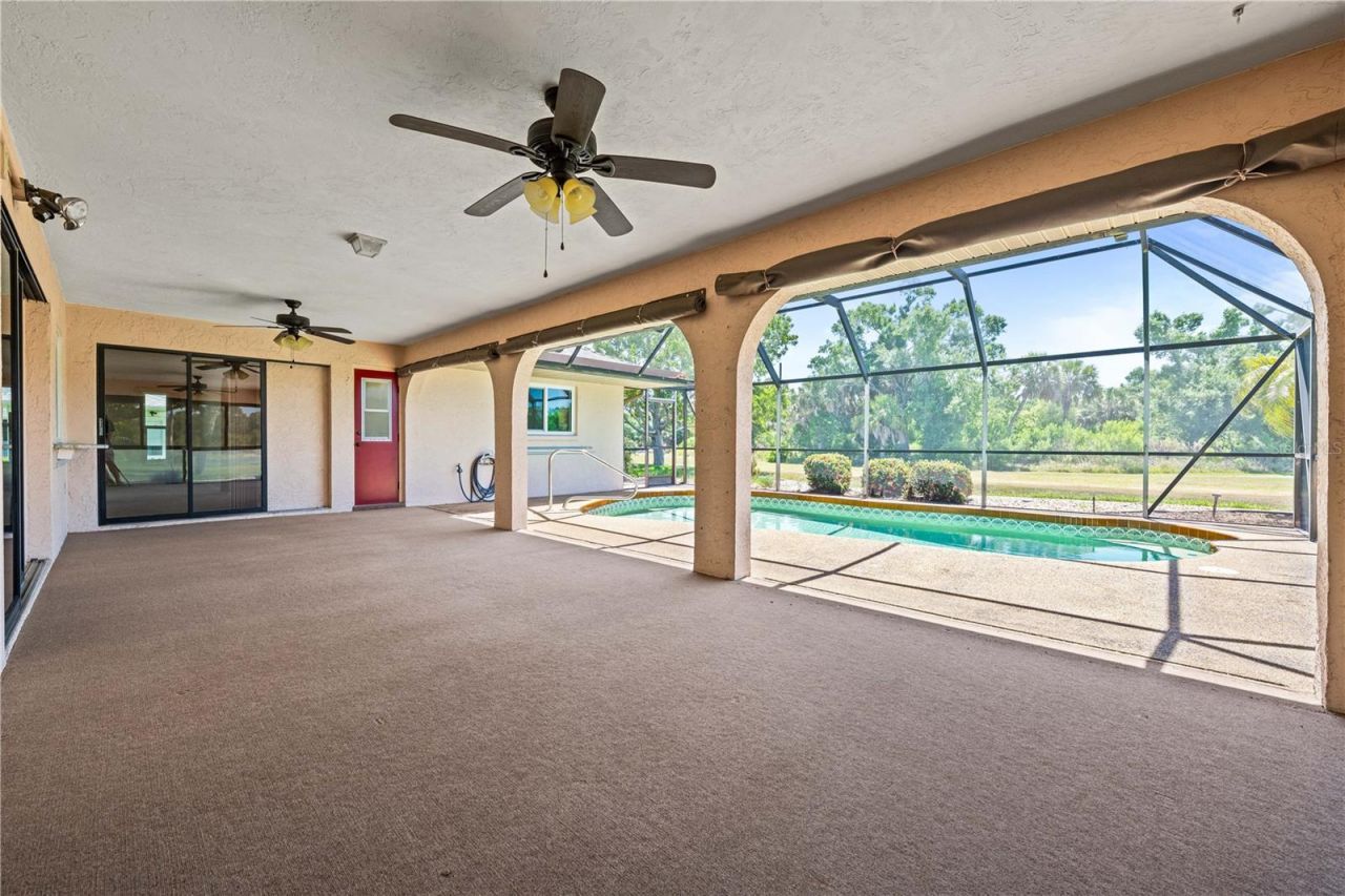 3247 Meadow Run Drive, Venice, FL 34293 Photo
