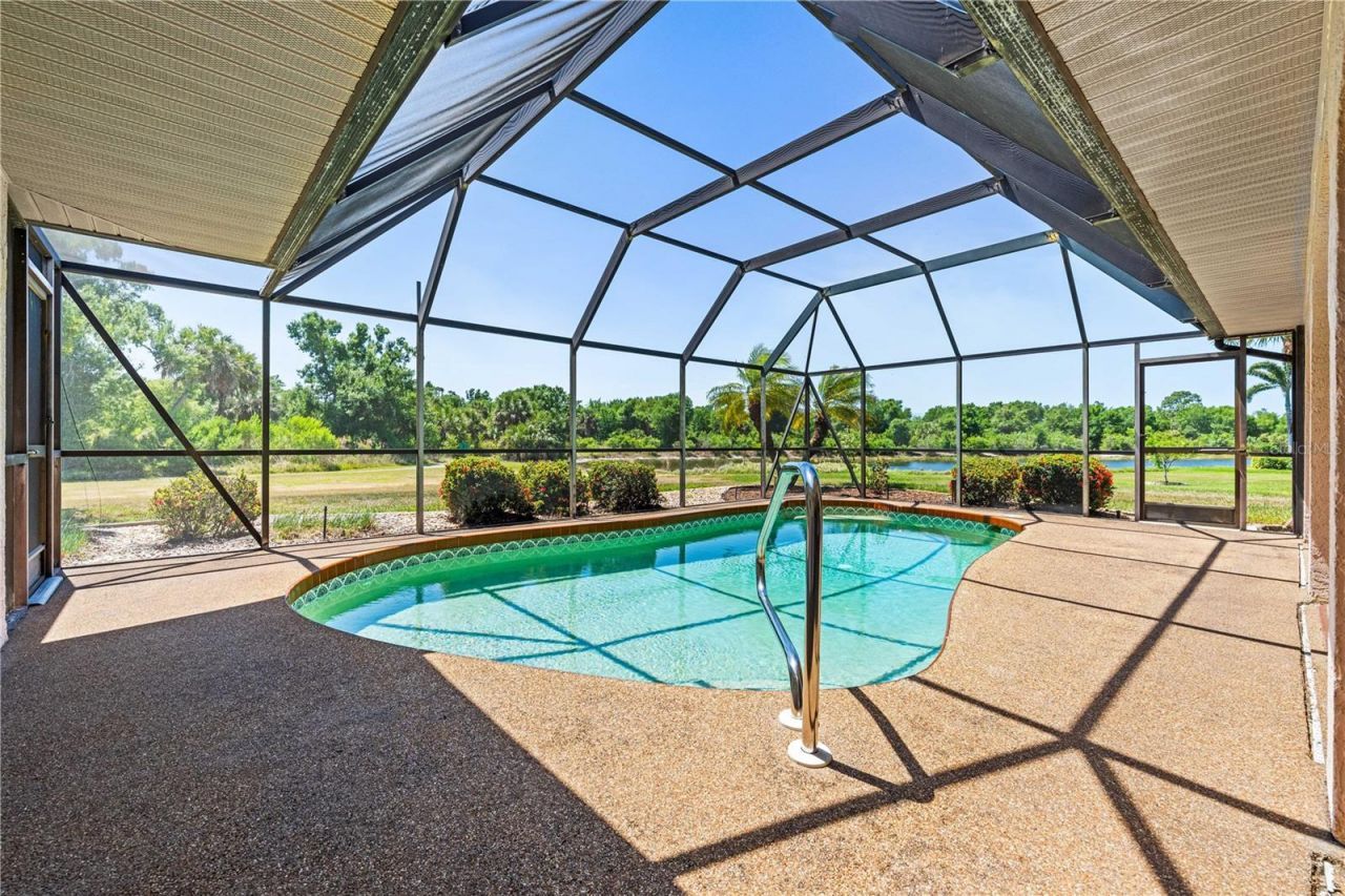 3247 Meadow Run Drive, Venice, FL 34293 Photo