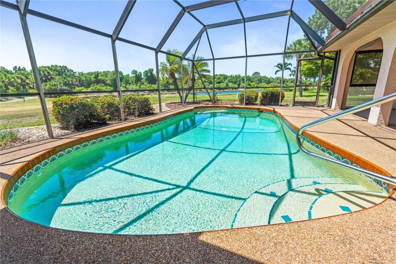 3247 Meadow Run Drive, Venice, FL 34293 Photo