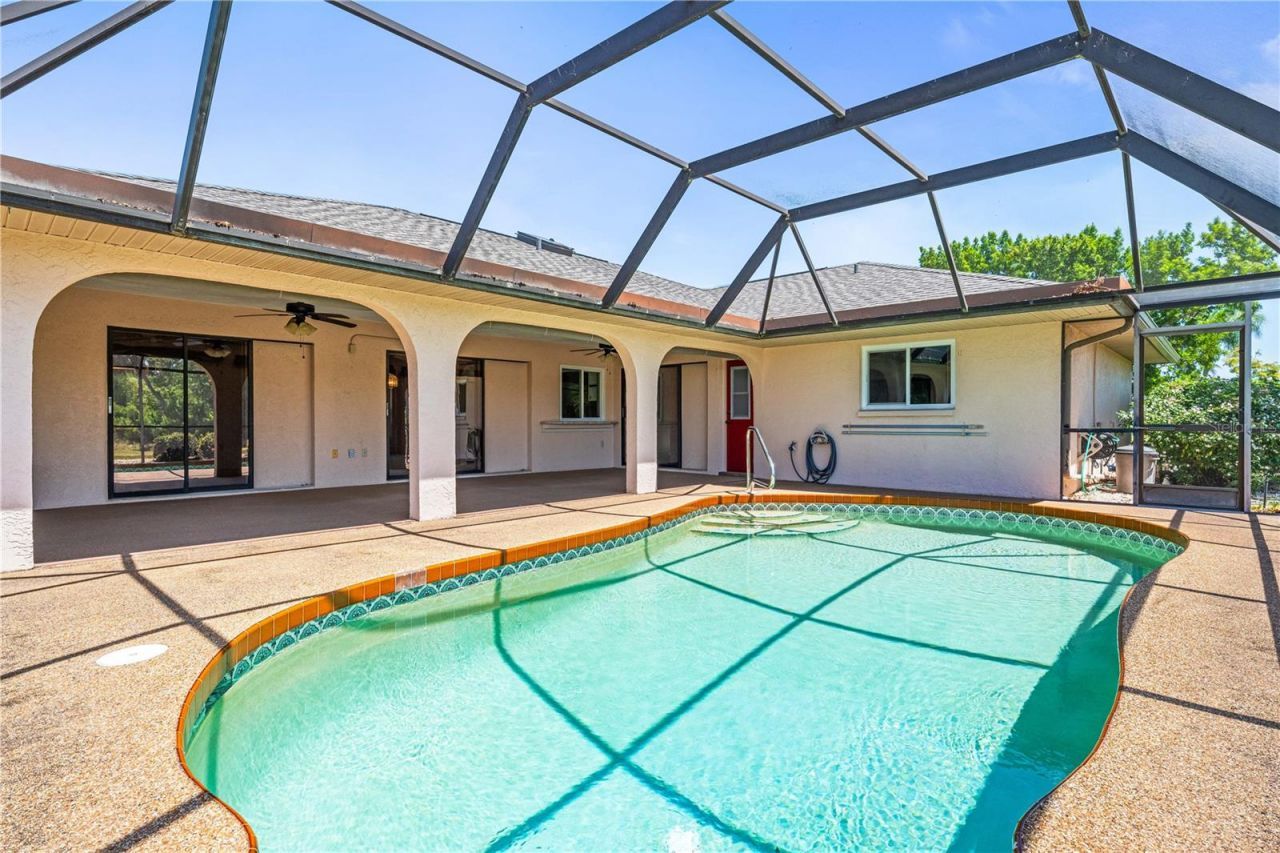 3247 Meadow Run Drive, Venice, FL 34293 Photo