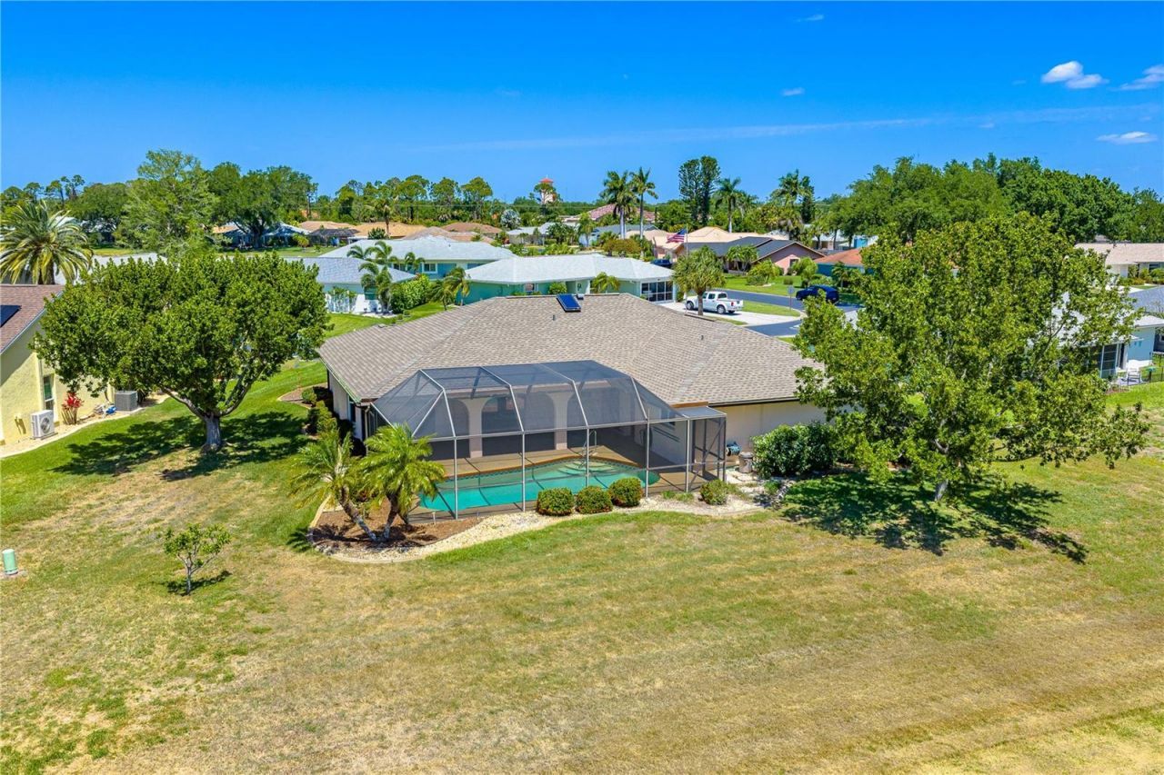 3247 Meadow Run Drive, Venice, FL 34293 Photo