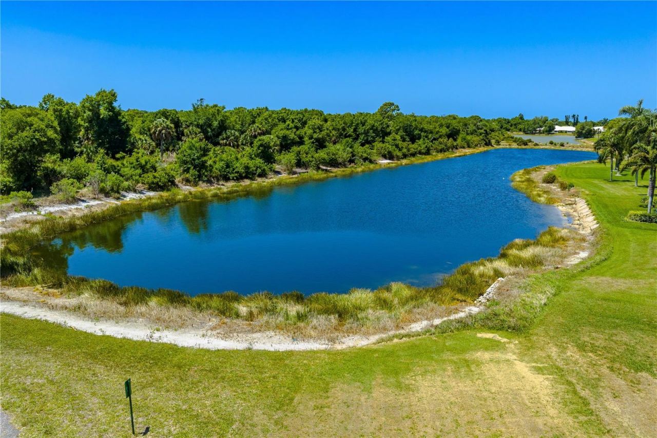 3247 Meadow Run Drive, Venice, FL 34293 Photo