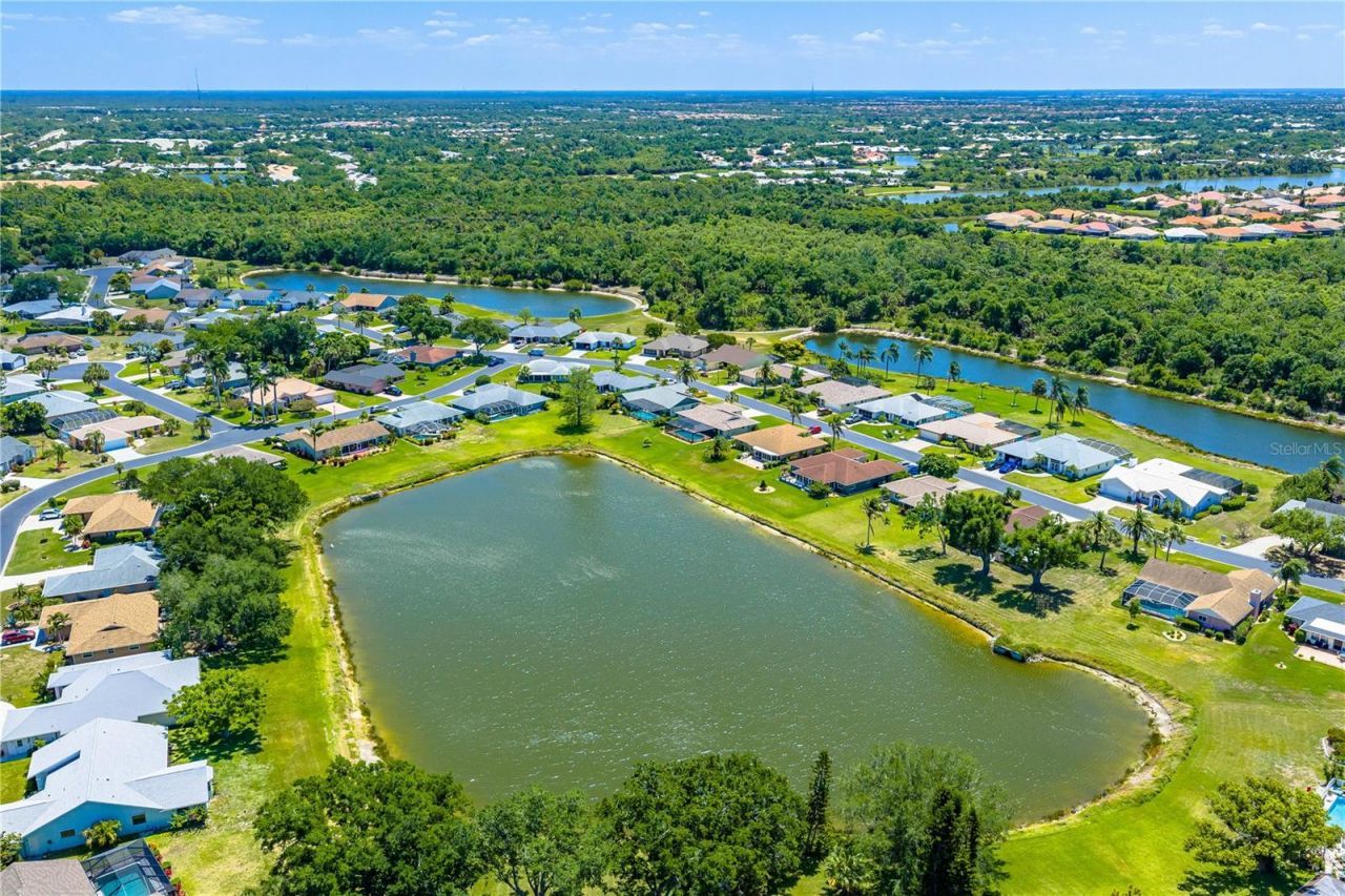 3247 Meadow Run Drive, Venice, FL 34293 Photo