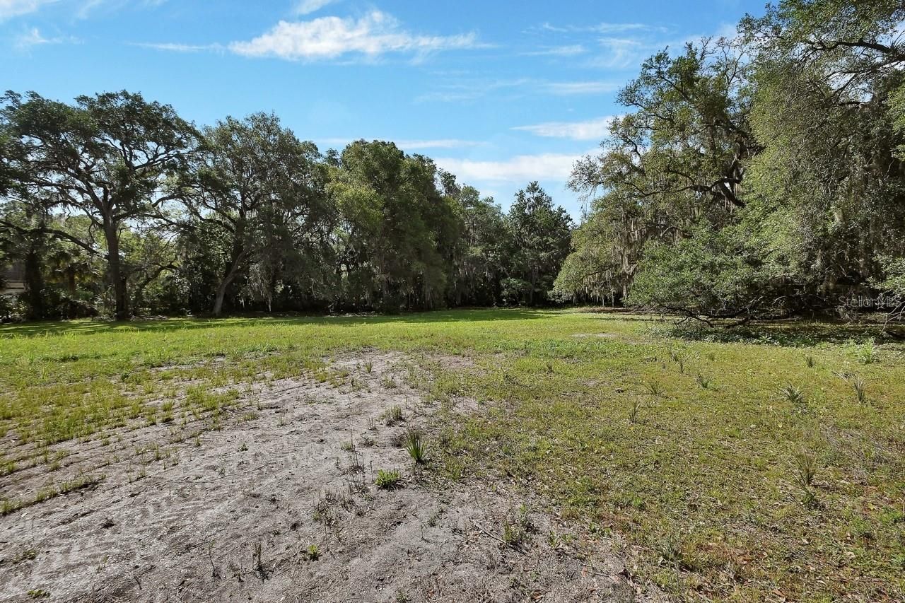 175 Baywood Drive , Oak Hill, FL 32759 Photo