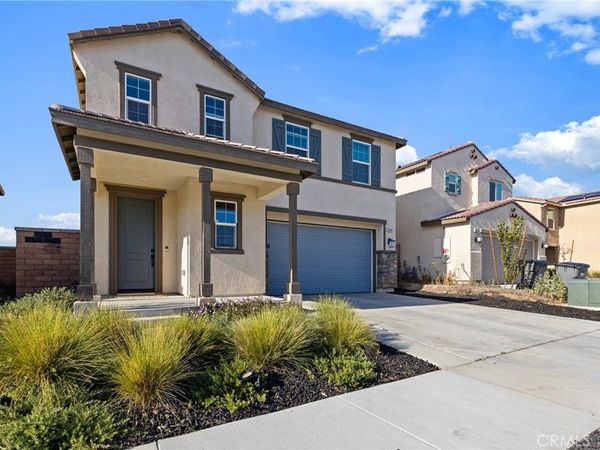 30348 Cedar Creek Way, Homeland, CA 92548